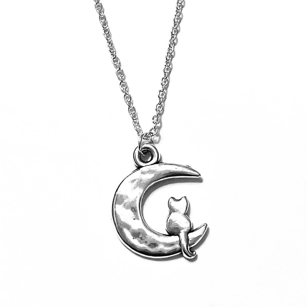 Cat On The Moon Necklace 23$
